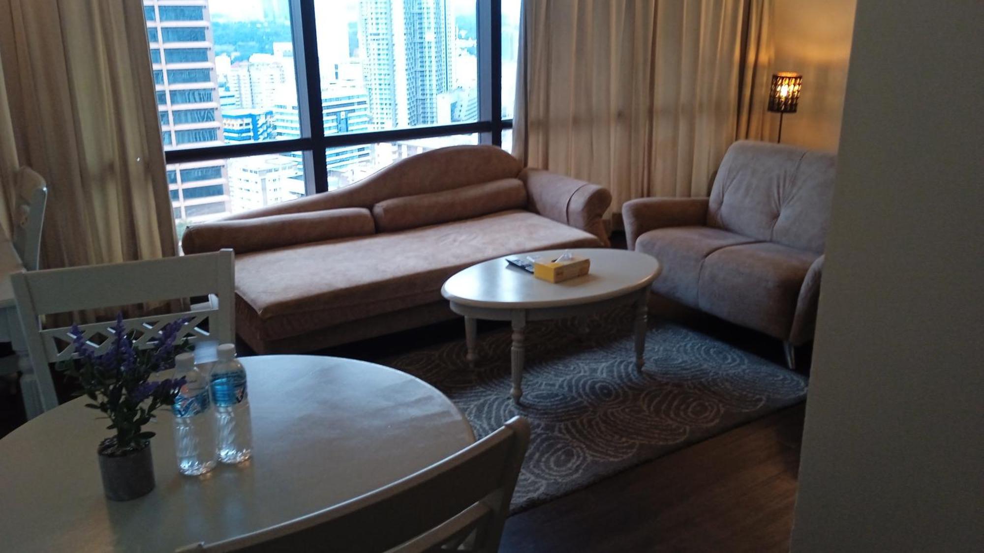 Visitor Service Suits At Times Square Bukitbintang K L Kuala Lumpur