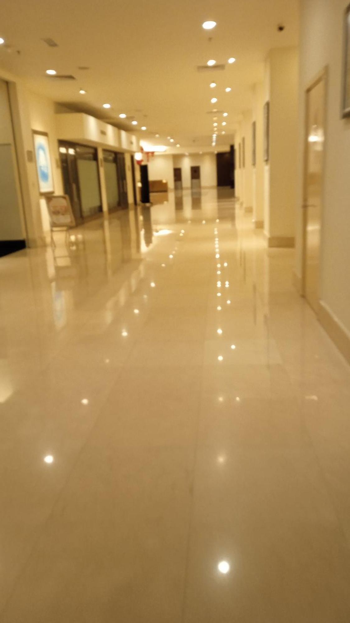 Visitor Service Suits At Times Square Bukitbintang K L Kuala Lumpur